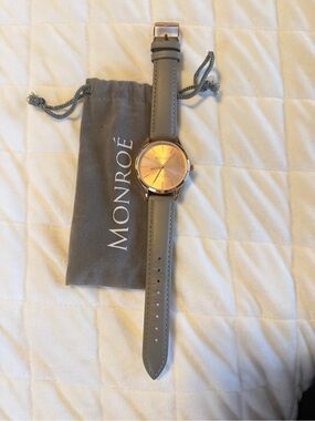 Women’s Gray Leather Strap Watch with Rose Gold Dial